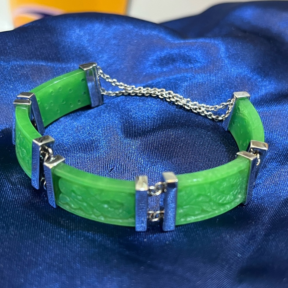 Elegant Jade,Sterling Silver Bracelet